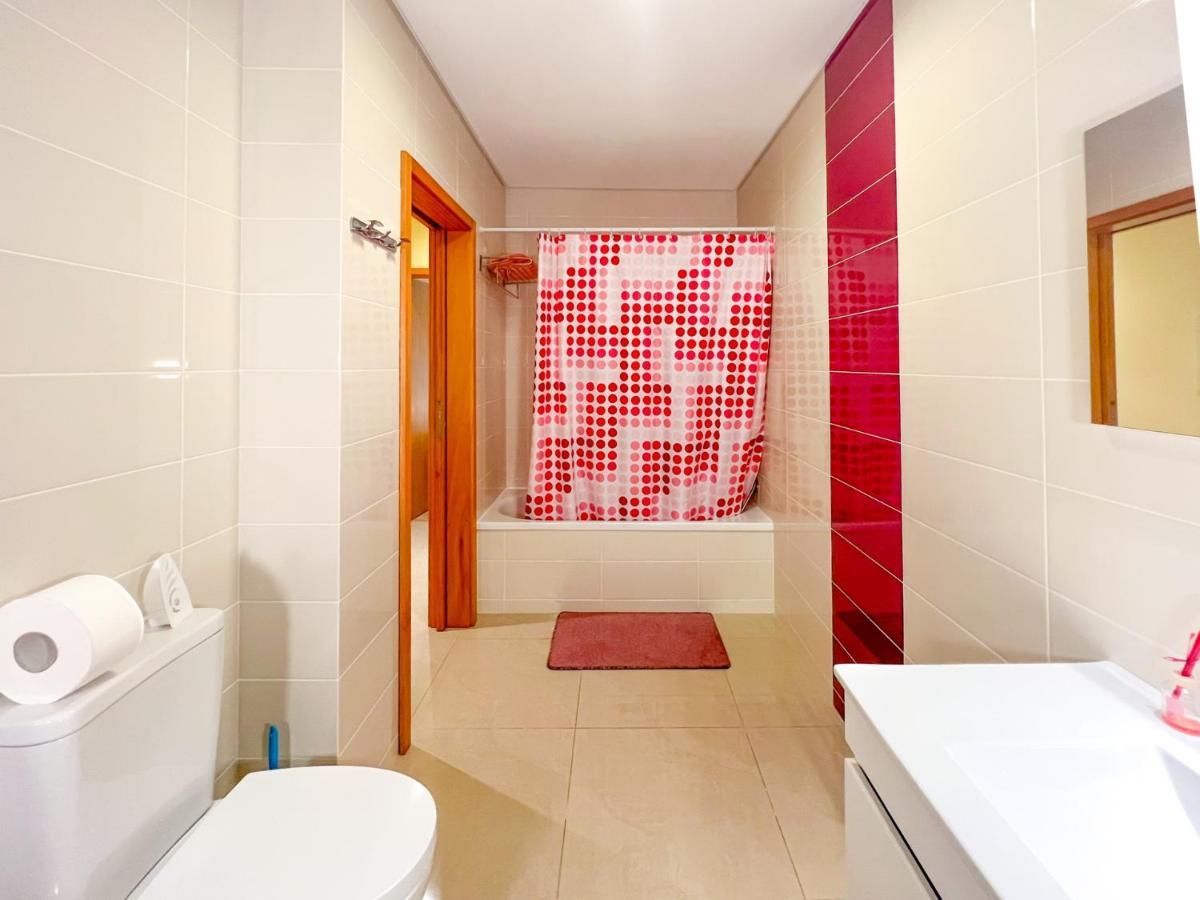 Appartement - Plage De Furadouro - Rico'S Homes Ovar Ngoại thất bức ảnh